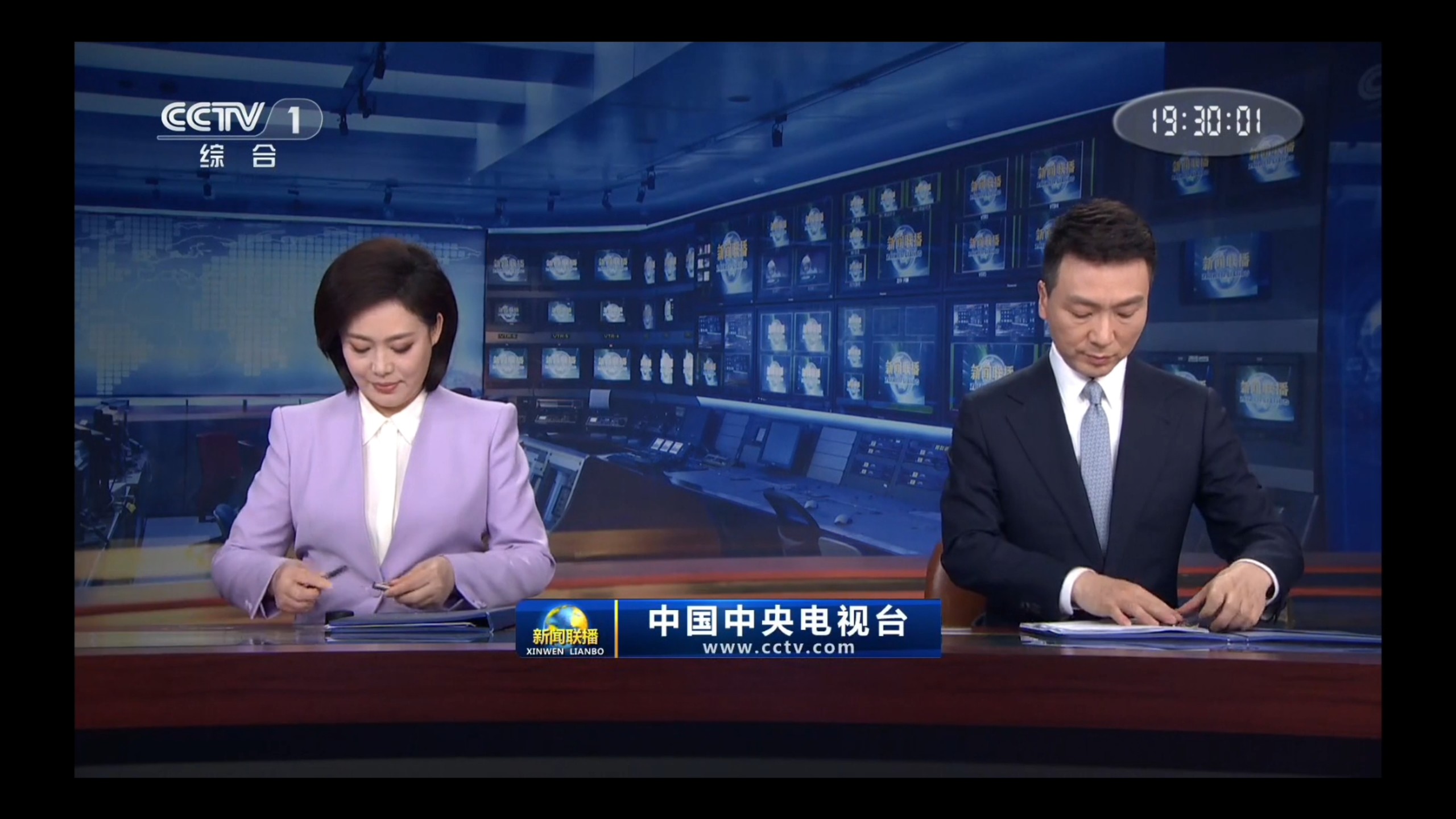 传奇私服服务器高速下载指南_VuOb